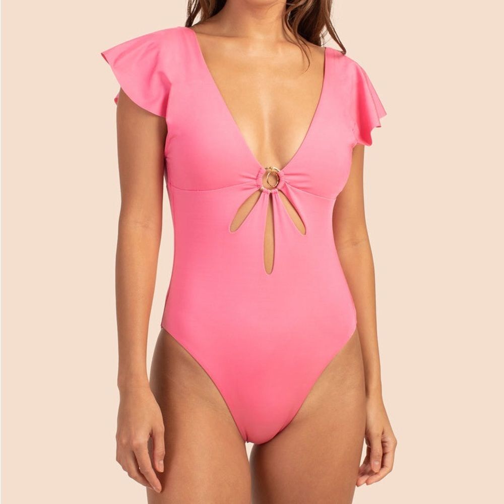 NWT Trina Turk Monaco Solids Flutter One Piece Swimsuit Geranium Pink Size 6 NEW